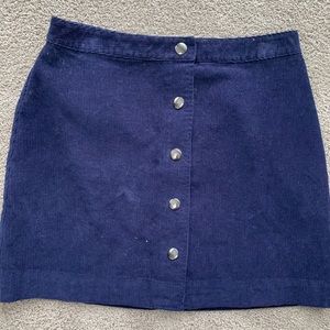 Women’s navy skirt